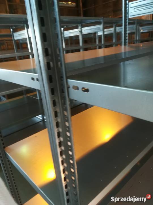 Regały archiwalne półkowe wyposażenie
