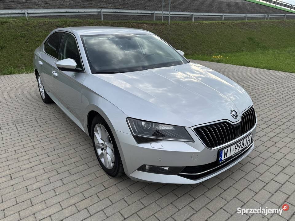 Skoda Superb 20 TDI Ambition DSG7 pierwszy właściciel Superb Superb Białystok