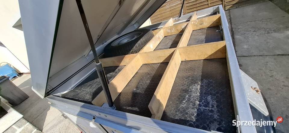 Przyczepa do przewozu psów Tczew