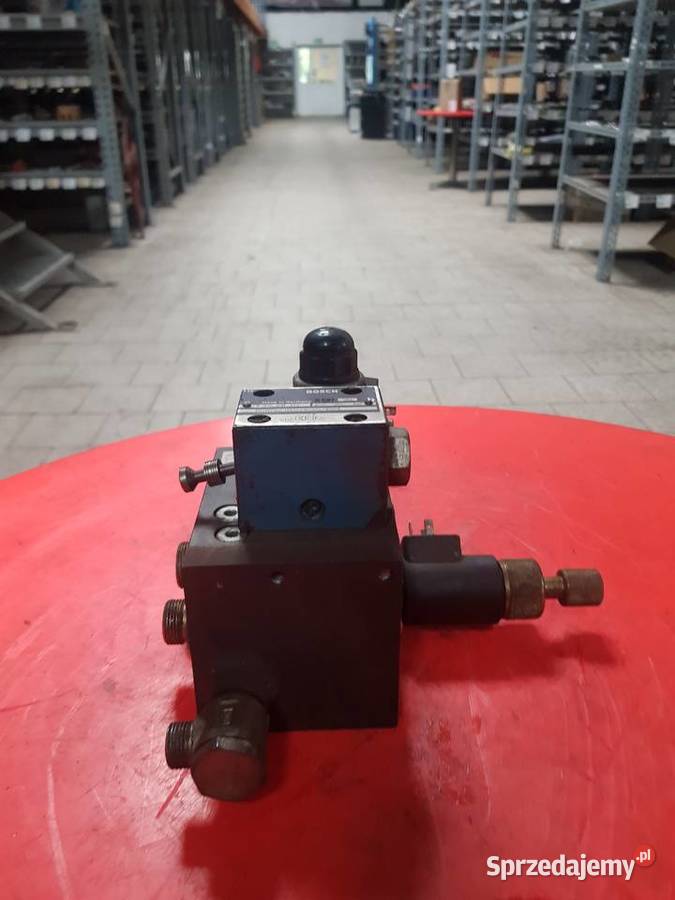 Rozdzielacz hydrauliczny BOSCH Sulechów