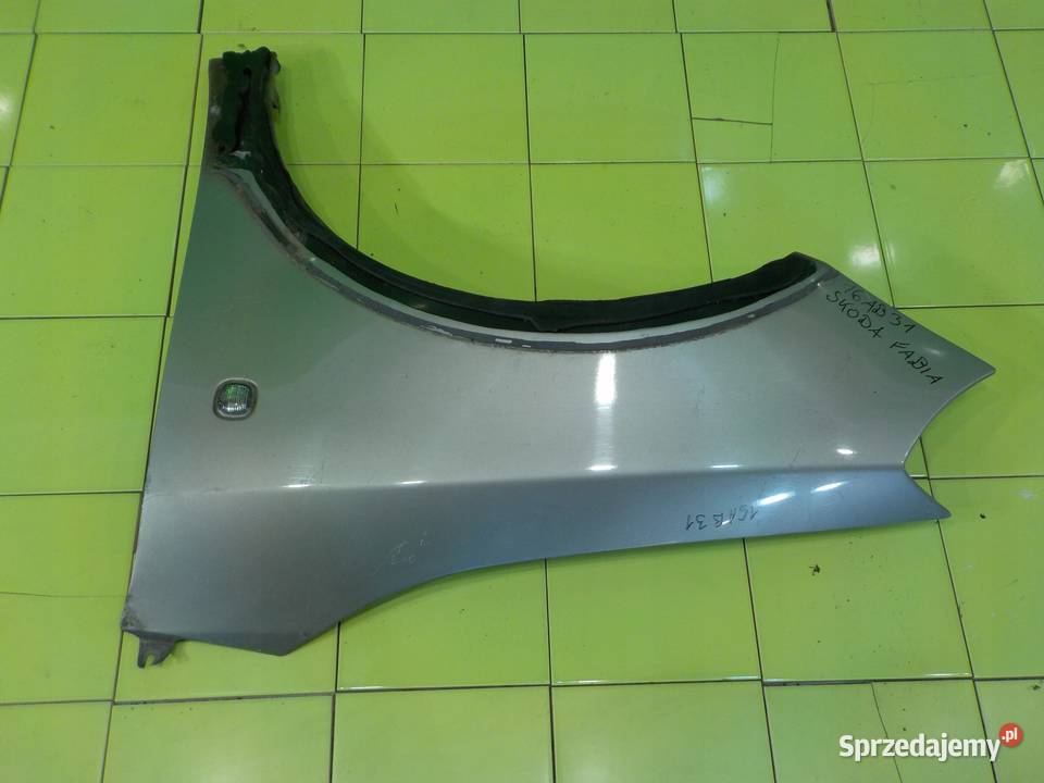 FABIA II SCOUT 14 TDI 10r KOMBI 5D blotnik lewy Suków