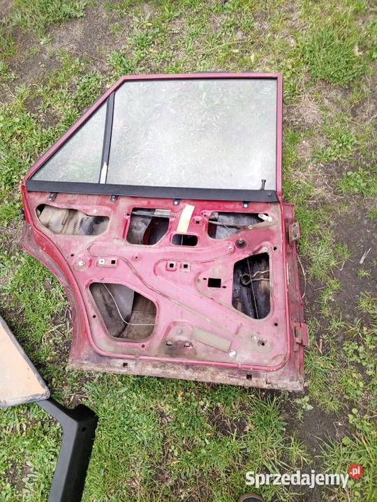 Polonez drzwi lewy tył L46 łódzkie Łódź