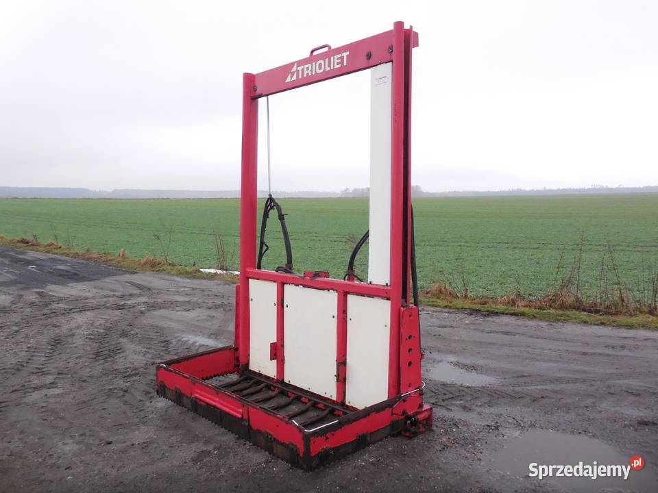 Wycinak Wybierak do kiszonki TRIOLIET TU 195 Lubliniec