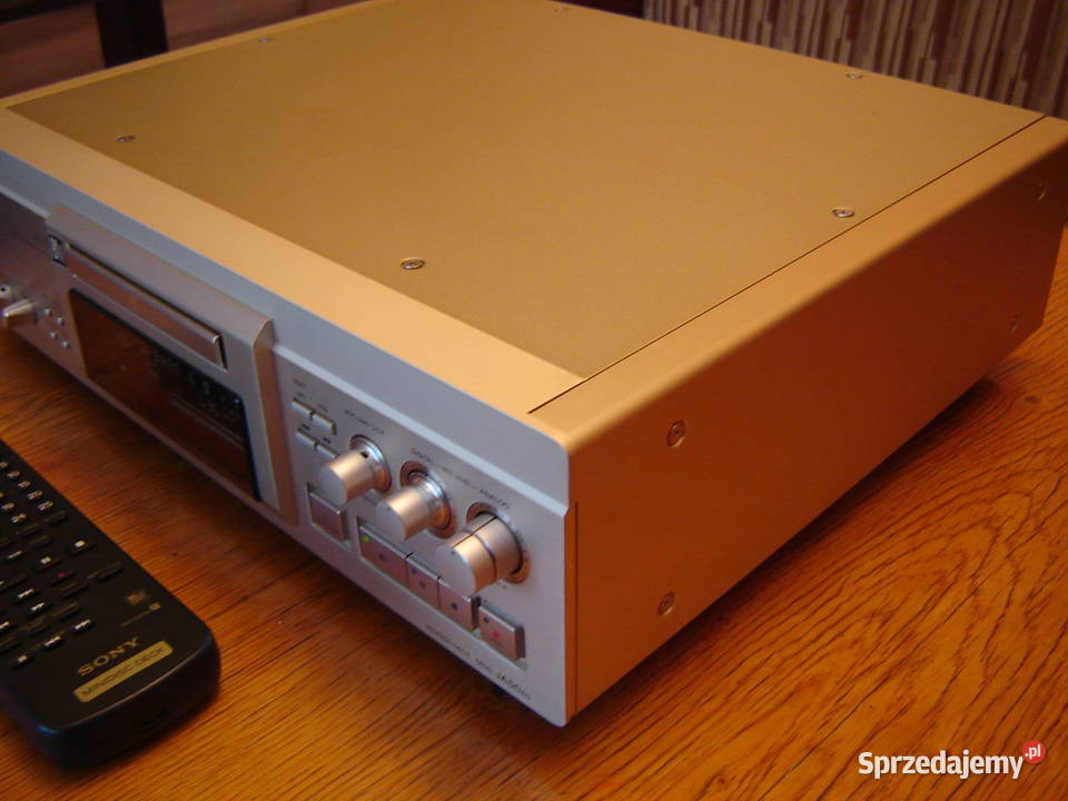 Minidisc Sony MDSJA50 ES z pilotem