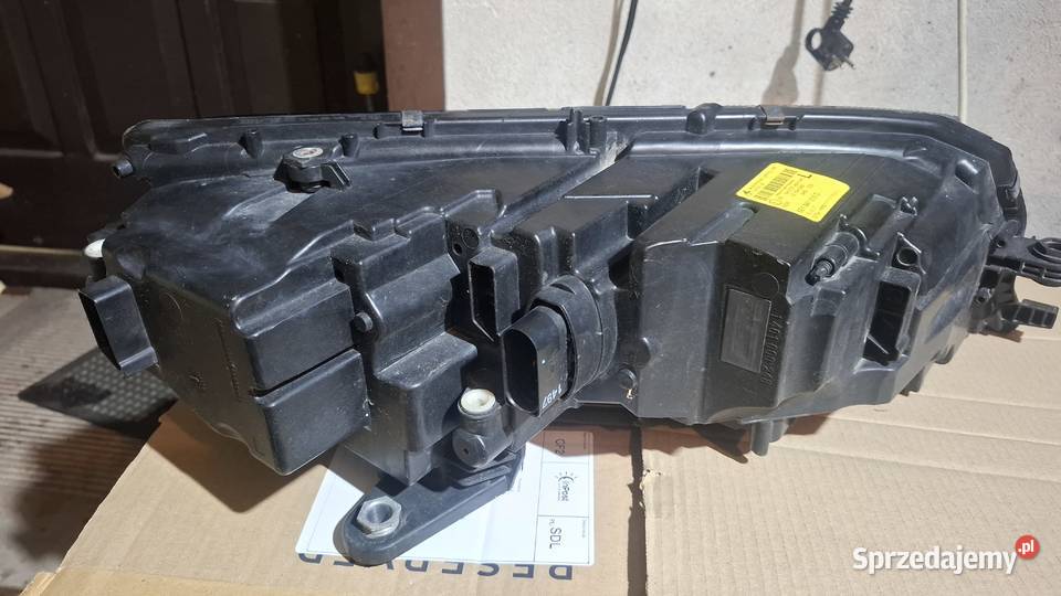 Lampa Skoda Octavia III lift LED 5E1 941 015D Biała Podlaska