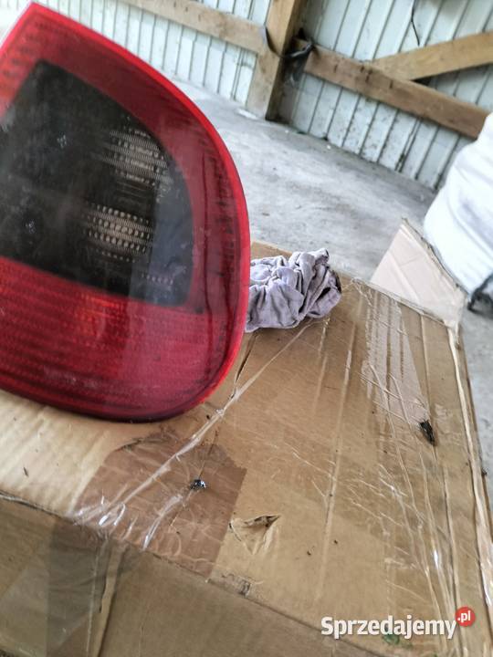 LAMPA TYLNA SEAT CORDOBA PRAWA 6K5945096 Kamień-Kolonia