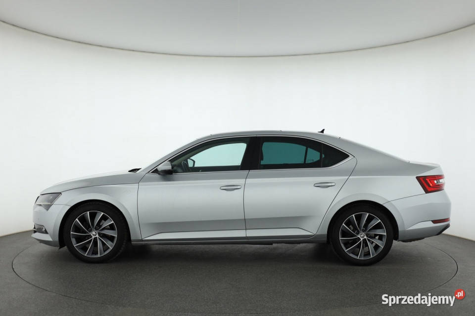 Skoda Superb 20 TDI gniazdo USB mazowieckie Piaseczno