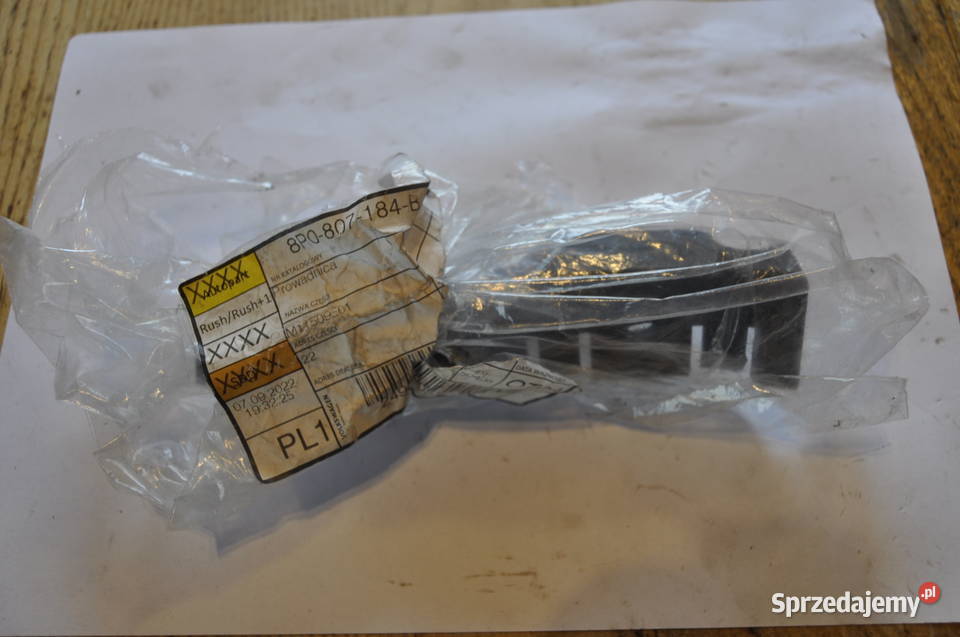 AUDI A3 8P LIFT ŚLIZG PRAWY PRZÓD 8P0807184B Sierakowice