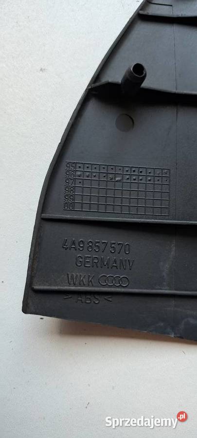 Osłona wewnętrzna lusterka lewa Audi 100 A6 C4 osobowe Luzino