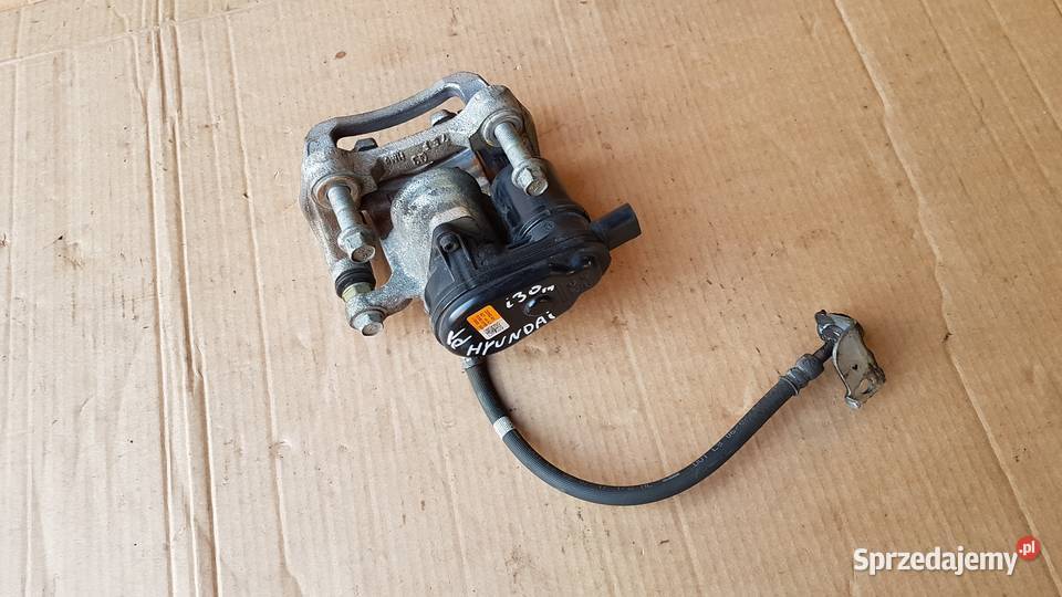 Hyundai i30 III PDE zacisk hamulcowy TYŁ tylny Rok produkcji 2017 dolnośląskie Legnica