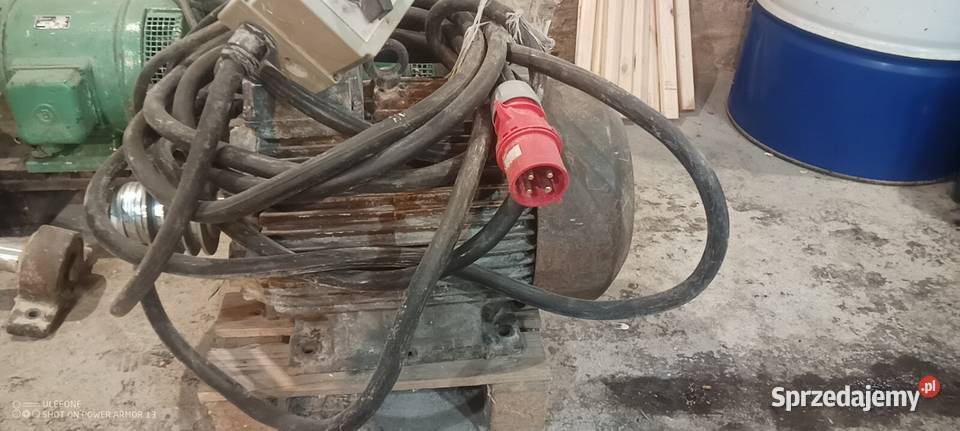 Silniki elektryczne trzy fazowe 1555441kw kujawsko-pomorskie Książki sprzedam
