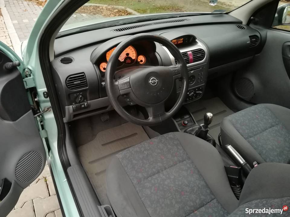 Opel Corsa 14 16v Sport 2001 garażowany Pruszcz Gdański