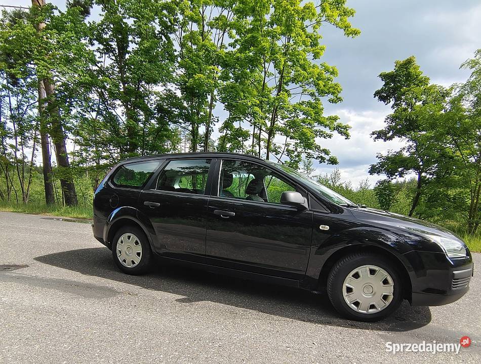 Ford Focus MK2 kombi ciemno granatowy sprawny benzyna