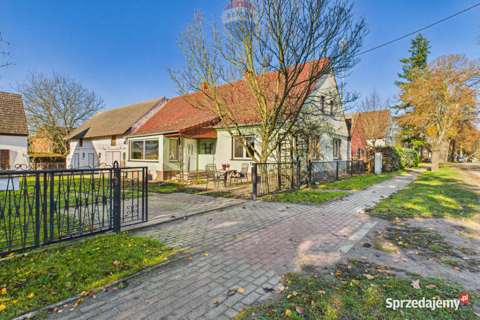 Dom z warsztatem stodołą i oborą Sprzedaż Pyrnik sprzedam