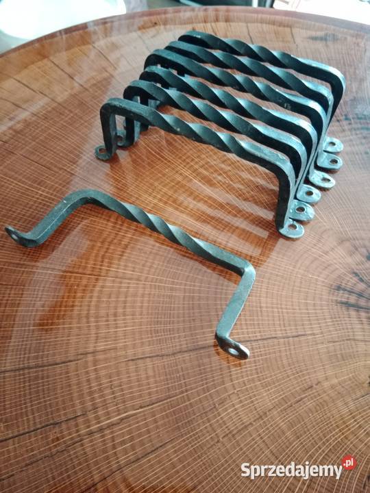 Wyroby kowalskie ozdoby wieszak podkowy noże Stara Dąbrowa