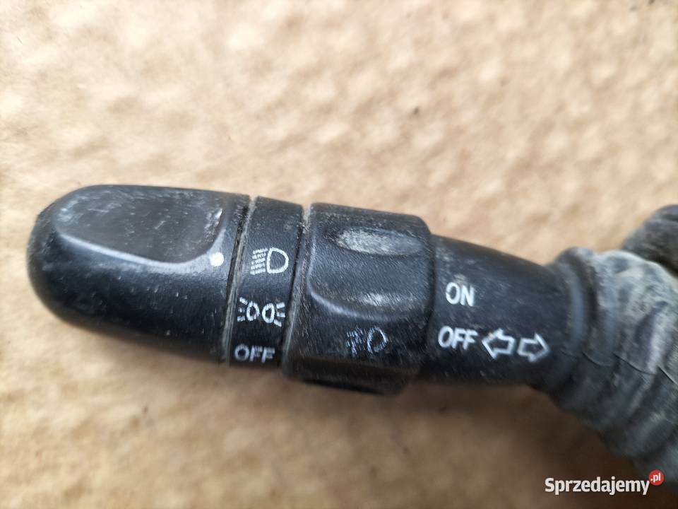 WŁĄCZNIK PRZEŁĄCZNIK ŚWIATEŁ MANETKA NUBIRA osobowe lubelskie Kamień-Kolonia