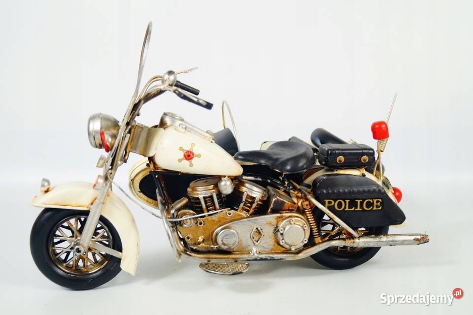 Metalowy pojazd motocykl z dostawką rekwizyt wielkopolskie Gizałki