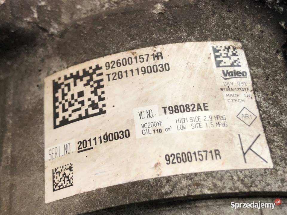 SPRĘŻARKA KLIMATYZACJI DACIA DUSTER 926001571R