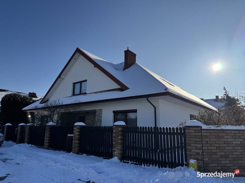 Dom wolnostojący 250m2strych 50m2 Kock