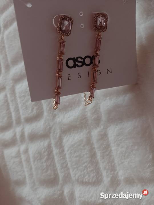 ASOS Długie Bogato zdobione kolczyki z Londynu