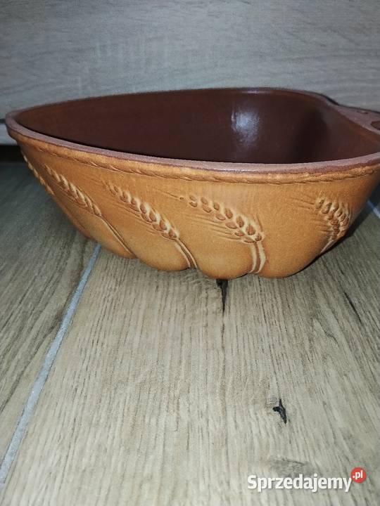 Gliniana forma do powieszenia z kłosami Nowa Karczma