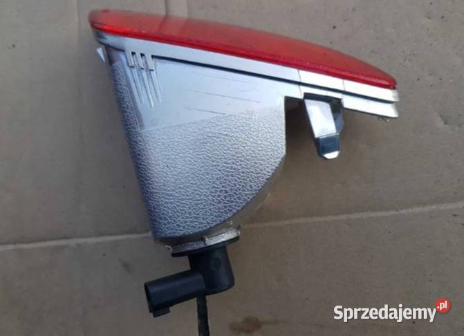 Lampa przeciwmgielna prawa FORD FIESTA MK8 Częstochowa