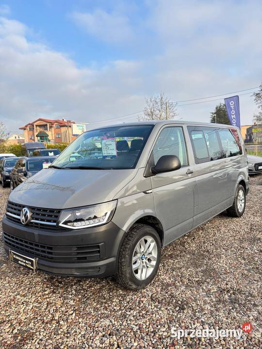 VW Transporter T6 Long 20 TDI 9 osobowy Salon Reda
