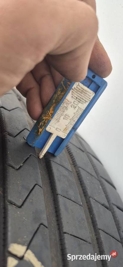 opony lato 23r 21560176mmkplbez wad sprzedam