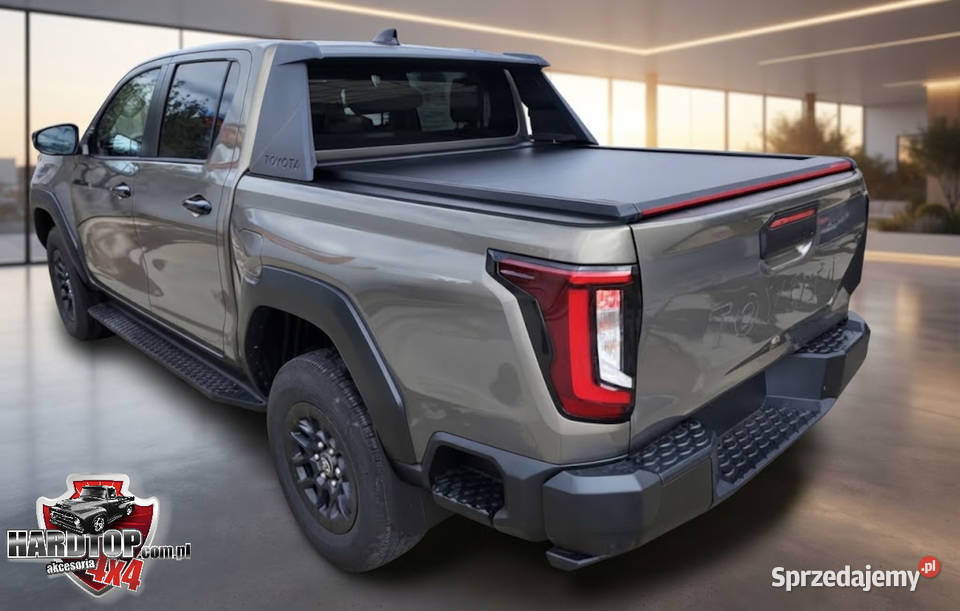 Roleta Toyota Hilux Travo 2026 z rollbar Pasłęk