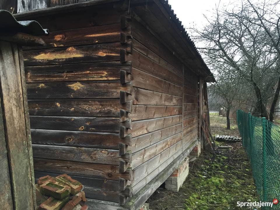 Spichlerz 4 na 5m z bali sosnowych Garaże i miejsca postojowe