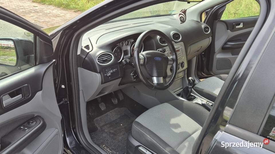 FORD FOCUS LIFT 16B OPŁACONY Z NIEMIEC KLIMA Końskie