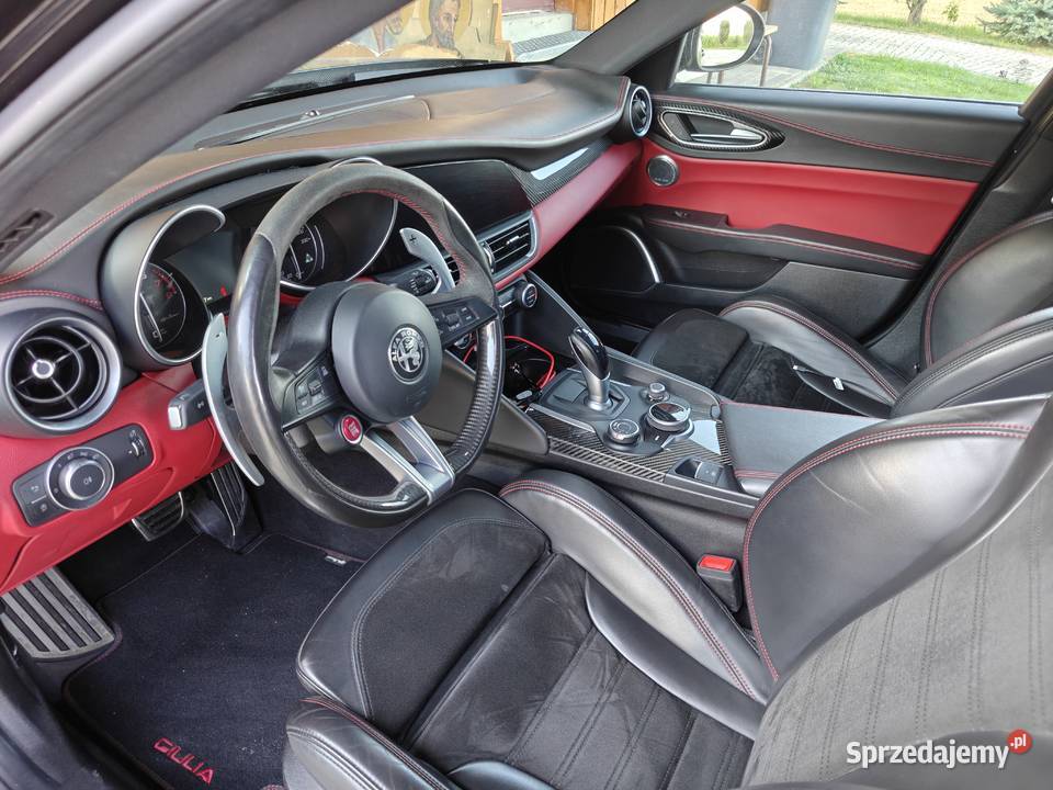 Giulia Quadrifoglio ceramika