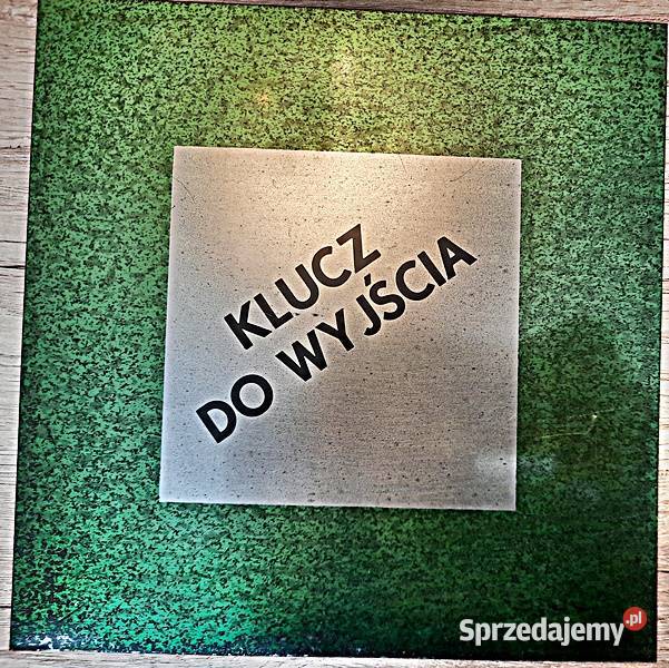 Tablica informacyjna Klucz do wyjścia z PRL Ostrów Wielkopolski