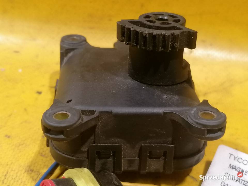 silniczek klapek nawiewu 0132801145 Renault Clio osobowe sprzedam