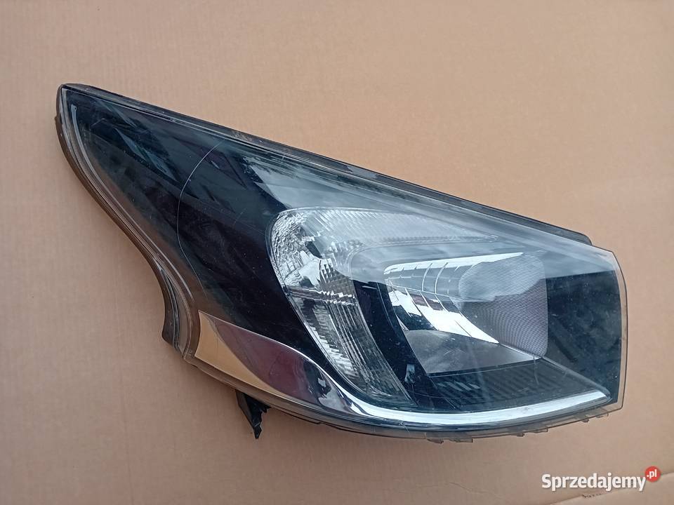 Opel Vivaro 2B Fiat Talento reflektor lampa osobowe wielkopolskie Przeźmierowo sprzedam