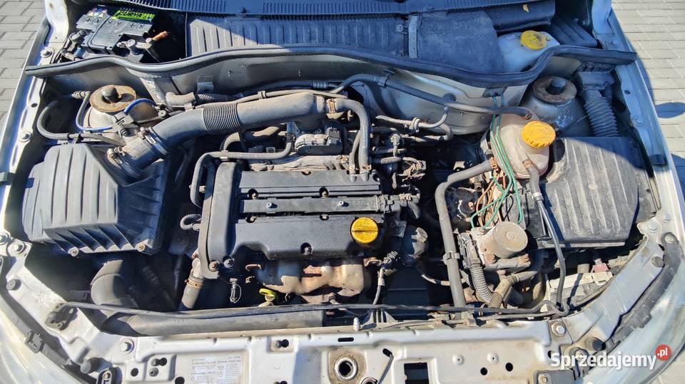 Opel Corsa 2005r 12 Twinport klimatyzacja manualna opolskie Nieznaszyn sprzedam