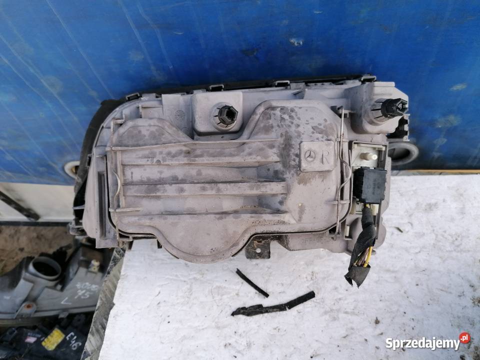 Lampy Przód Mercedes W202 KPL Wisznice