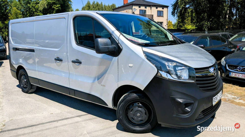 Opel Vivaro 16CDTi Long125Ciężarowy BUS 3Osoby Częstochowa
