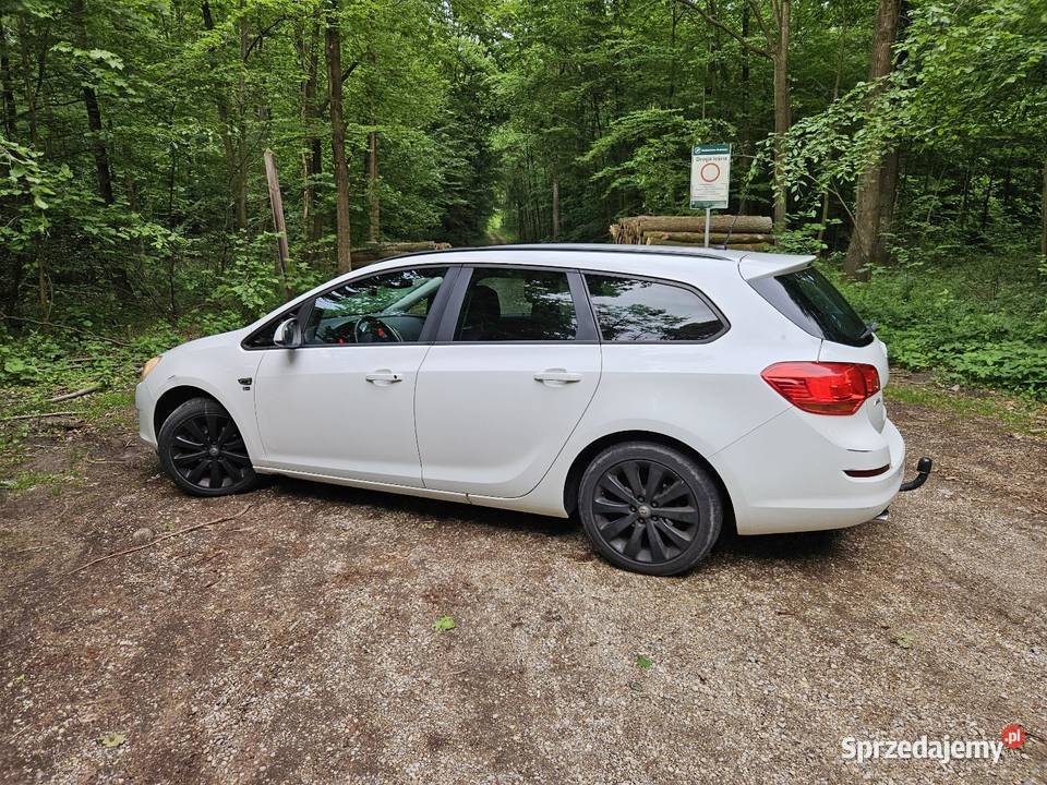 Opel Astra J 14 turbo Astra Dziewkowice sprzedam
