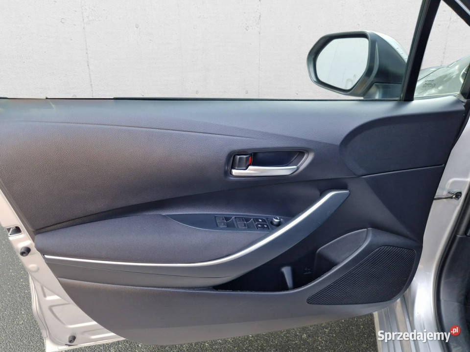 Toyota Corolla 15 Comfort Z polskiego salonu Z mazowieckie Warszawa sprzedam