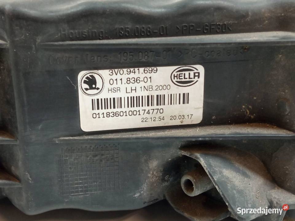 LAMPA PRZÓD LEWY PRZÓD 3V0941699 Skoda Superb