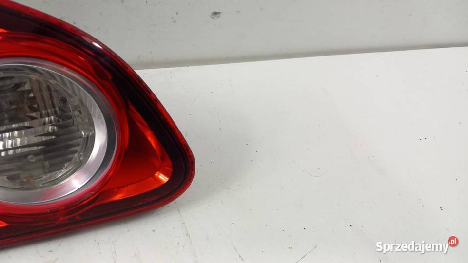 NISSAN QASHQAI J10 LAMPA TYŁ LEWA W KLAPĘ Zbierkowo sprzedam