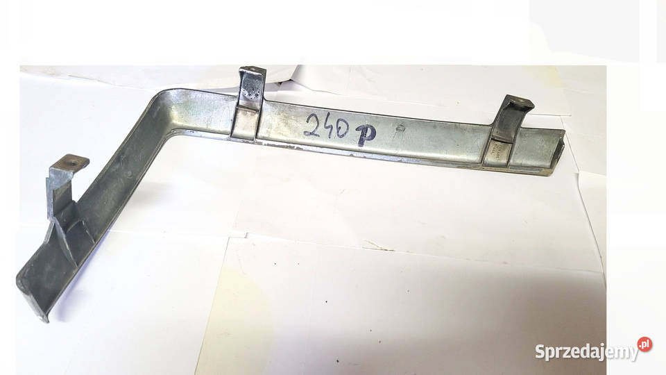 LISTWA HOKEJ POD REFLEKTOR LAMPĘ PRAWA VOLVO 240