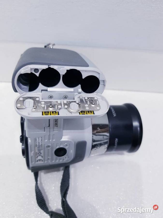 Aparat cyfrowy Konica Minolta DiMAGE Z3 z torbą Dąbrowa Górnicza