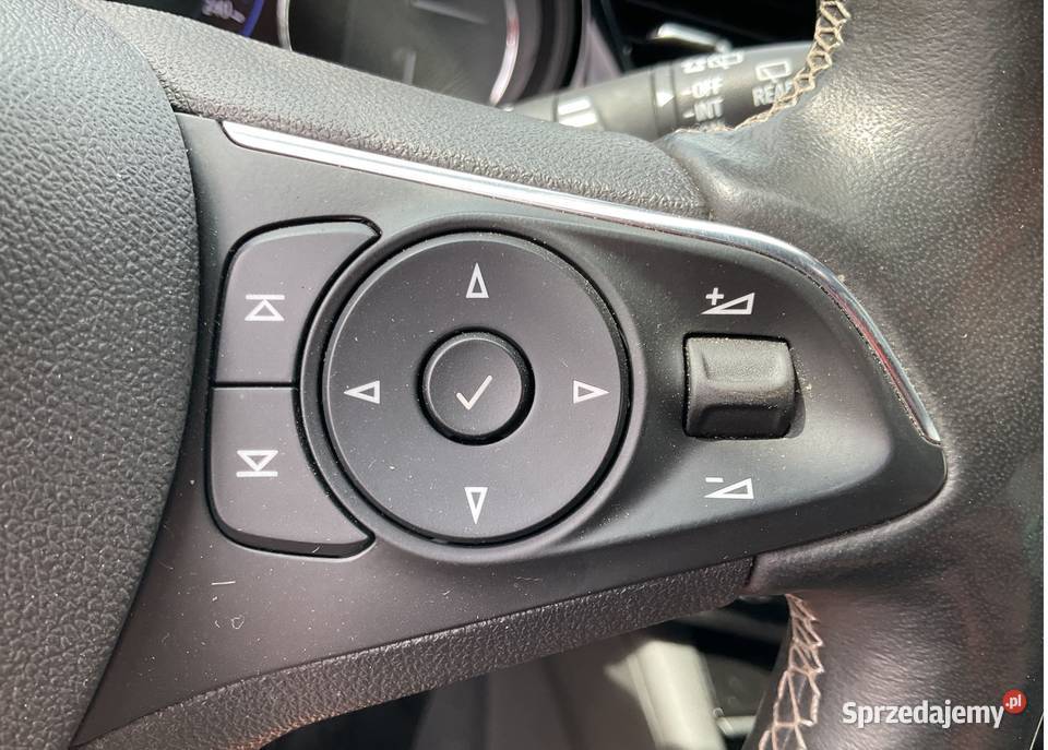 Opel Insignia Ultimate Pełne wyposażenie Fv23 automatyczna Radom