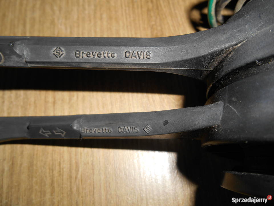 Fiat 125p Zespolony przełącznik manetki pod elementy kolumny kierowniczej Biłgoraj