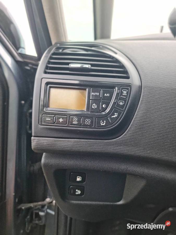 Citron C4 picasso 20hdi 145000 C4 Picasso