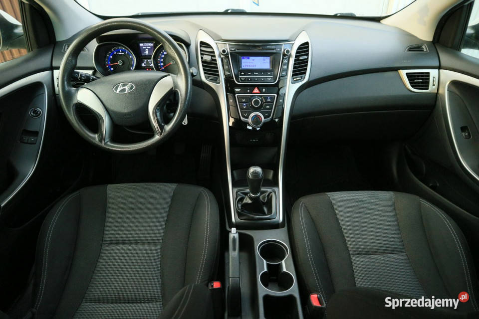 Hyundai i30 20lecie HyundaiLampy LEDCzujniki Bytom