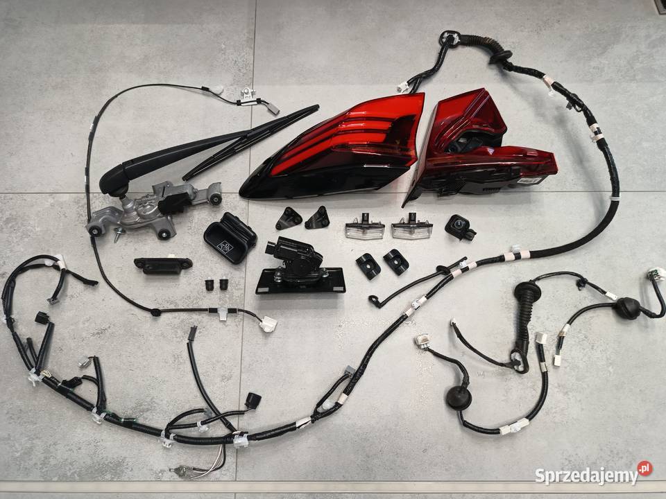 TOYOTA CHR POLIFT zamek klapy bagażnika osłona Centralne zamki