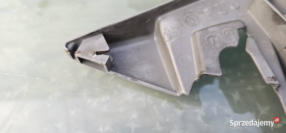 Oslona fotela lewy przód mercedes w210 lift Zbąszyń